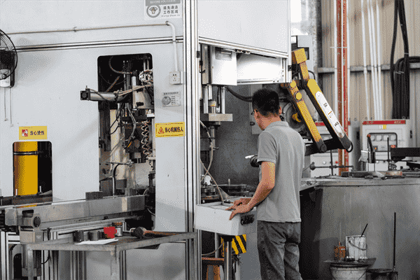 die casting machine